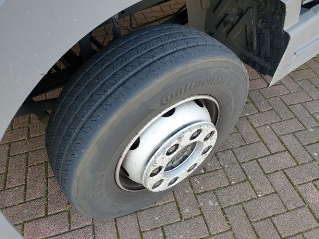 DAIMLER-BENZ Atego