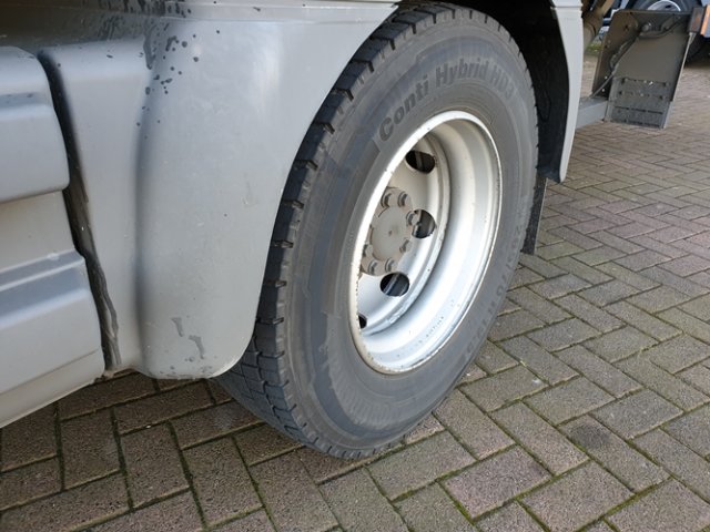 DAIMLER-BENZ Atego