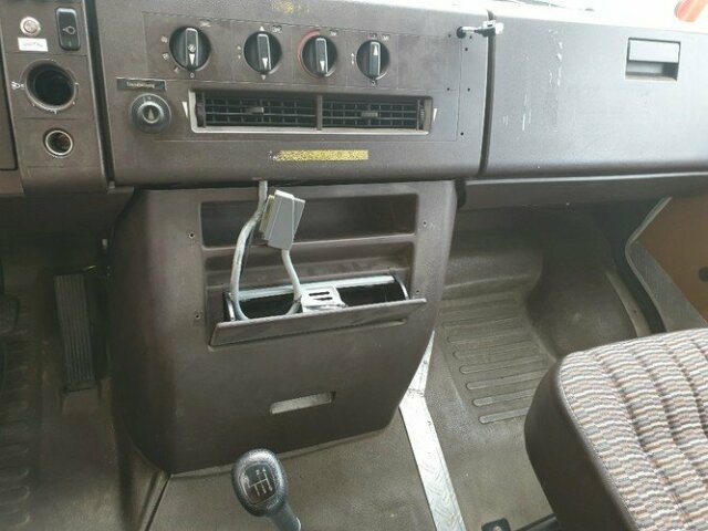 DAIMLER-BENZ -
