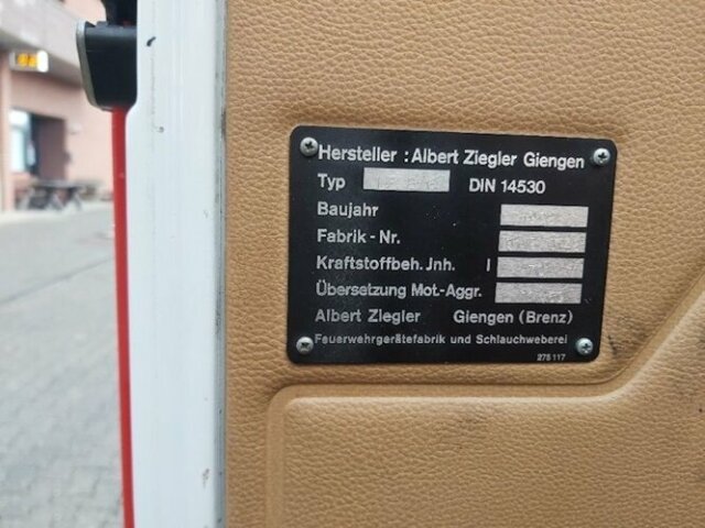 DAIMLER-BENZ -