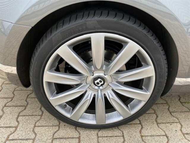BENTLEY (GB) Continental