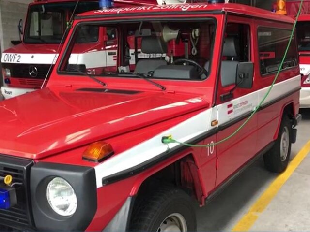 MERCEDES-BENZ G