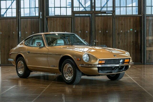 NISSAN DATSUN