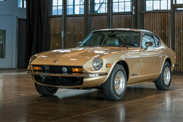 NISSAN DATSUN