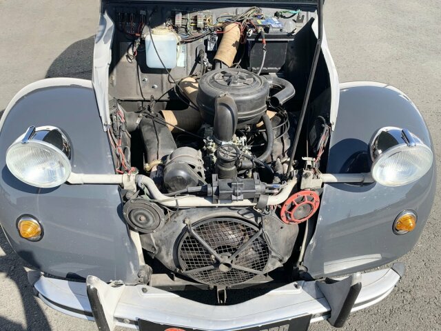 CITROEN (F) 2 CV