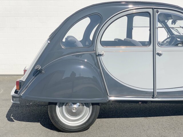 CITROEN (F) 2 CV