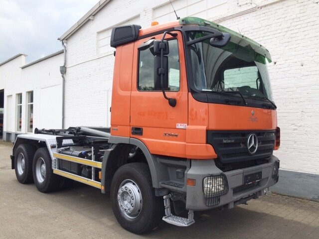 DAIMLER-BENZ Actros