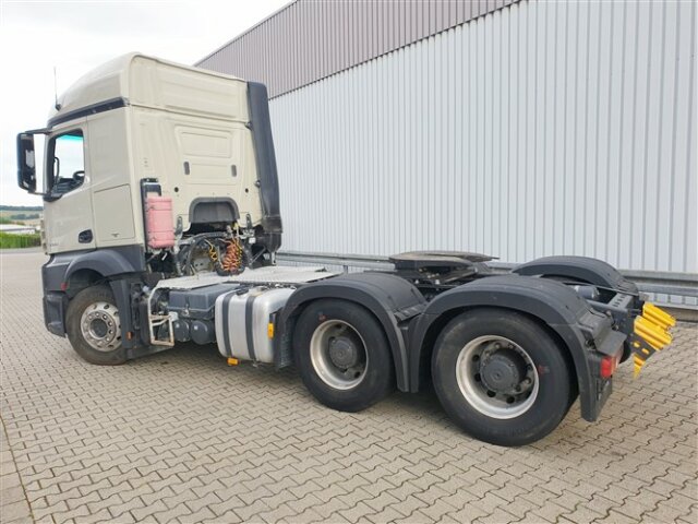 DAIMLER-BENZ Actros
