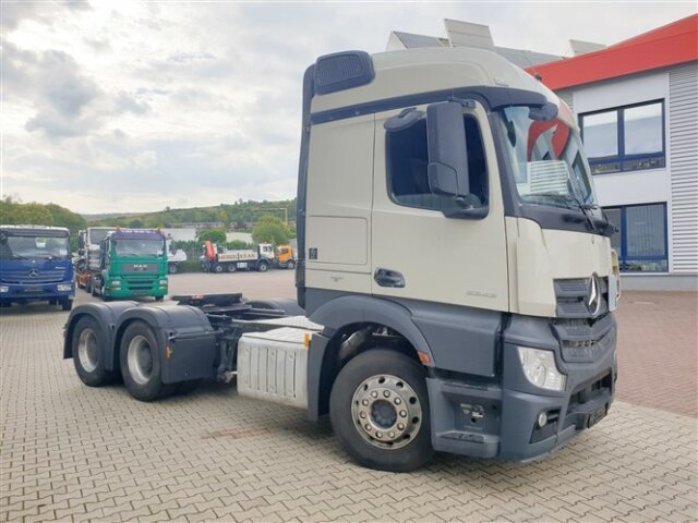 DAIMLER-BENZ Actros