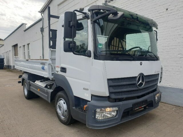 DAIMLER-BENZ Atego 3