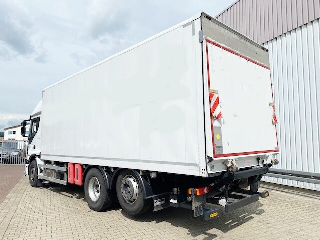 IVECO-MAGIRUS Stralis