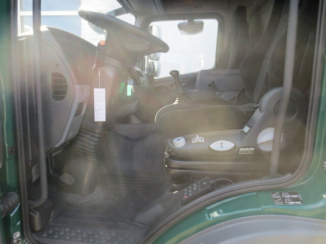 DAIMLER-BENZ Atego