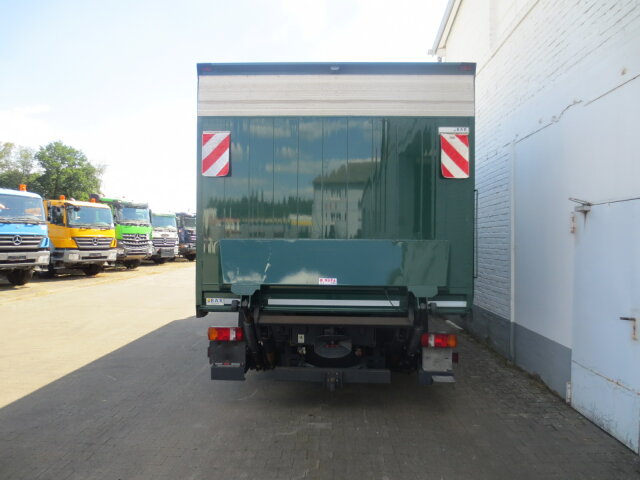 DAIMLER-BENZ Atego