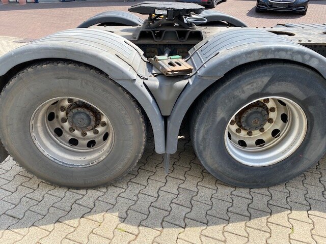 IVECO-MAGIRUS Stralis