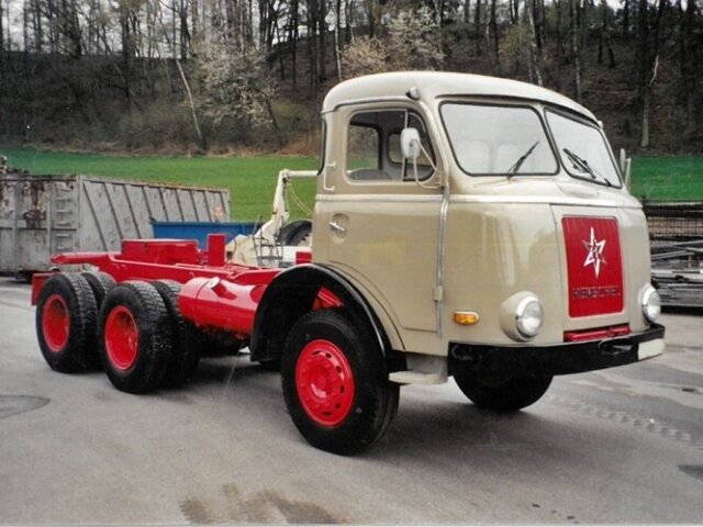 HENSCHEL Andere
