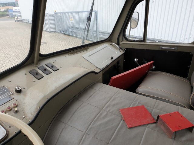 HENSCHEL Andere