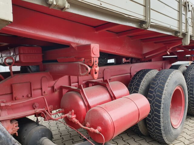 HENSCHEL Andere