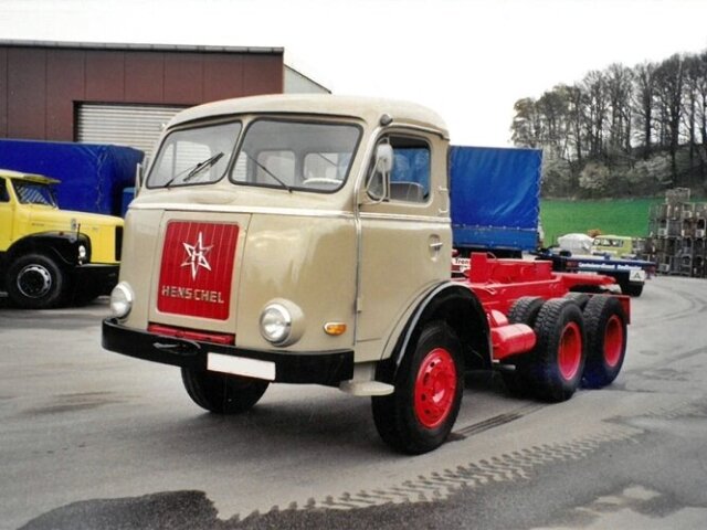 HENSCHEL Andere