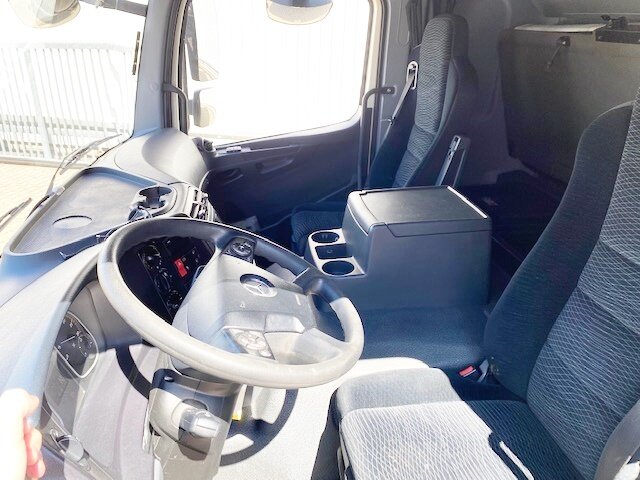 DAIMLER-BENZ Atego