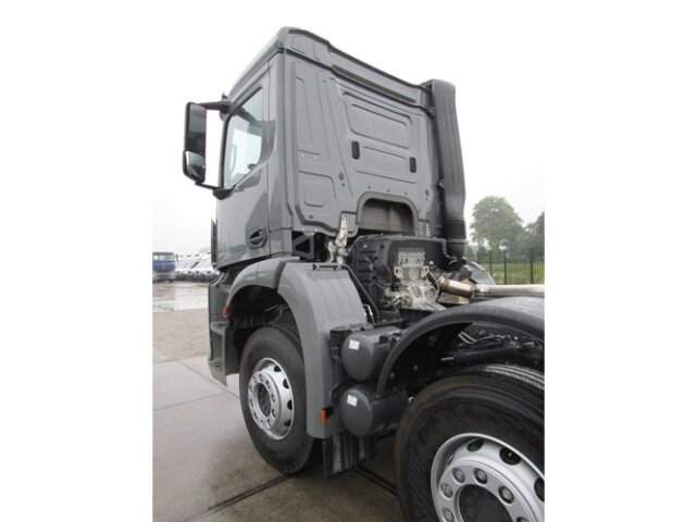 DAIMLER-BENZ Arocs