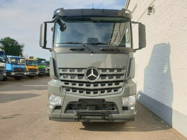 DAIMLER-BENZ Arocs