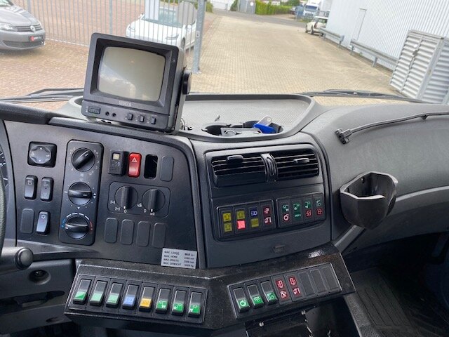 DAIMLER-BENZ Atego