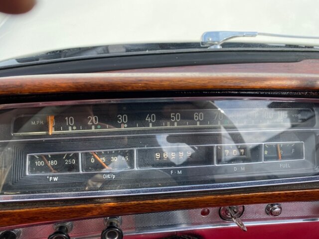 MERCEDES-BENZ 220