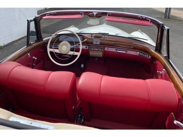 MERCEDES-BENZ 220