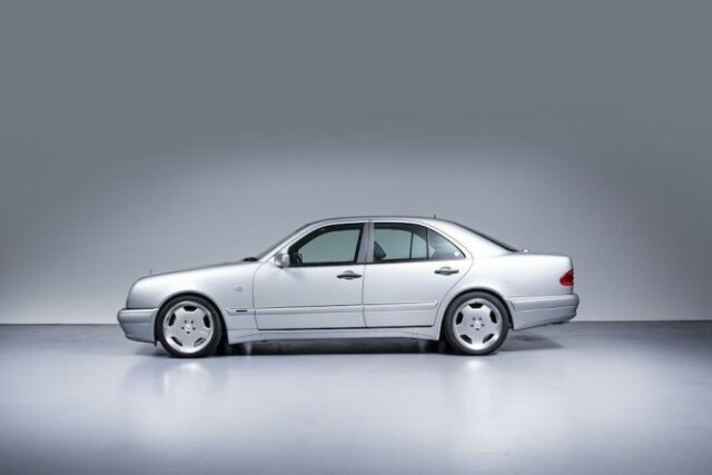Mercedes-BenzE 50