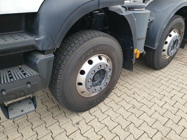 IVECO-MAGIRUS Trakker