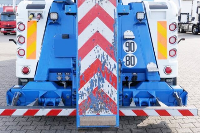 DAF (NL) CF