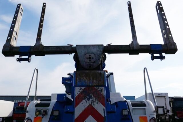 DAF (NL) CF
