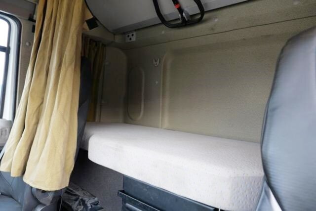 DAF (NL) CF
