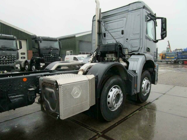 DAIMLER-BENZ Arocs