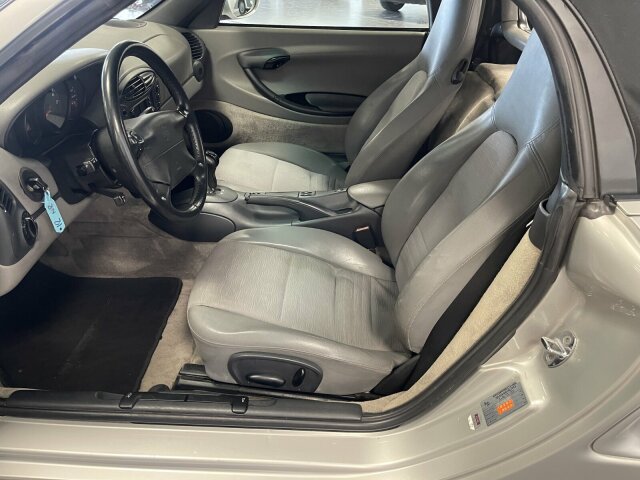 PORSCHE Boxster
