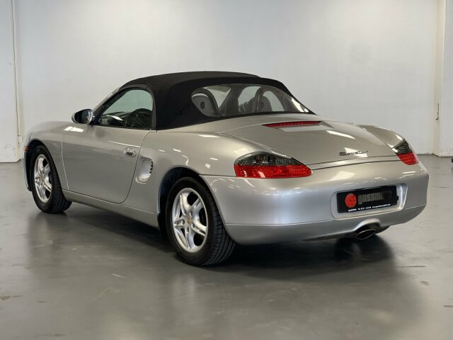 PORSCHE Boxster