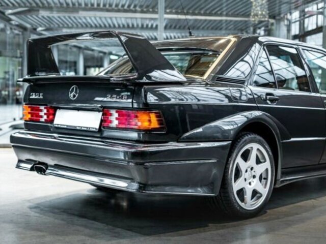 MERCEDES-BENZ 190 E