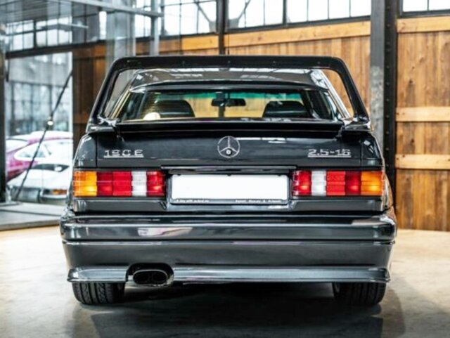 MERCEDES-BENZ 190 E