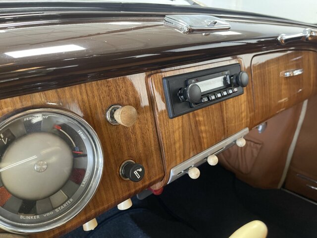 BMW 502