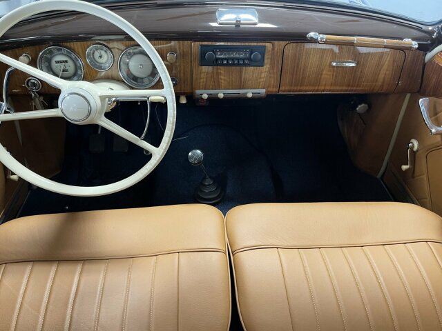 BMW 502