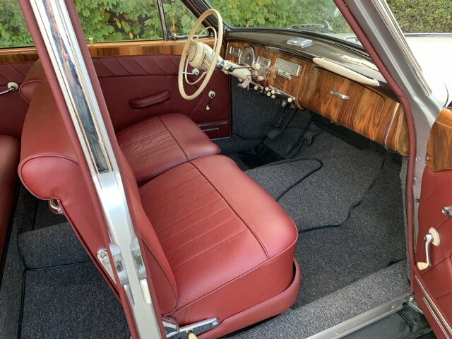 BMW 502