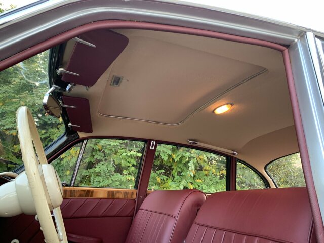 BMW 502