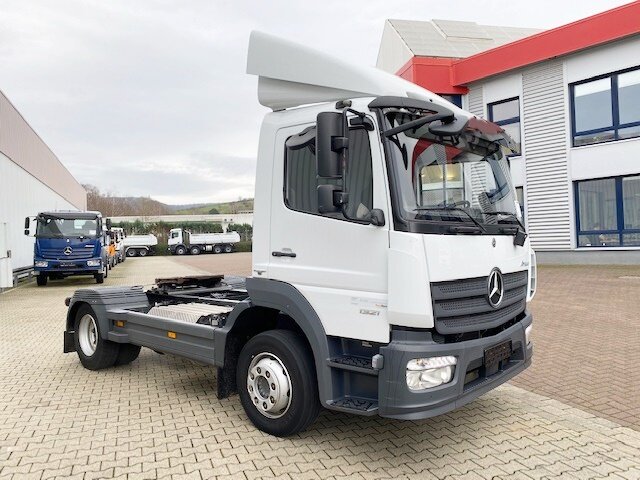 DAIMLER-BENZ Atego