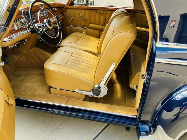 MERCEDES-BENZ 300