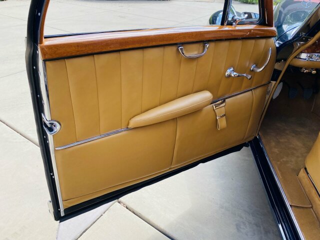 MERCEDES-BENZ 300