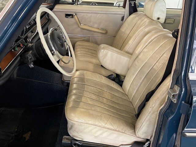 MERCEDES-BENZ 280