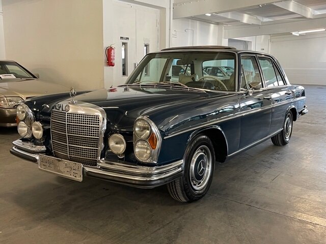 MERCEDES-BENZ 280