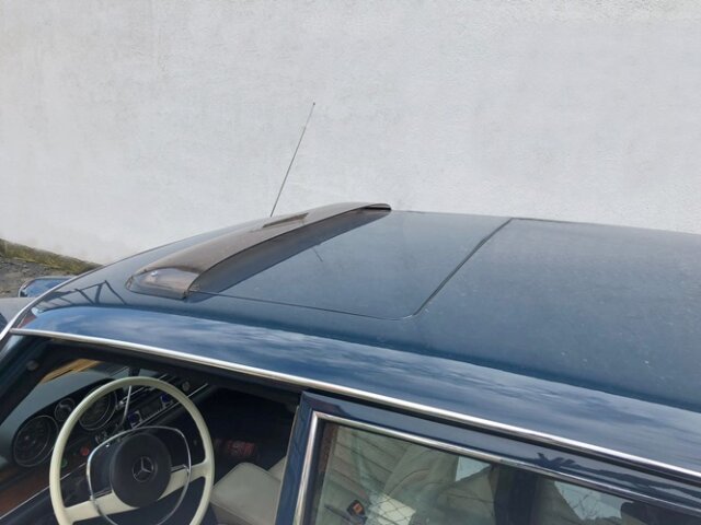 MERCEDES-BENZ 280