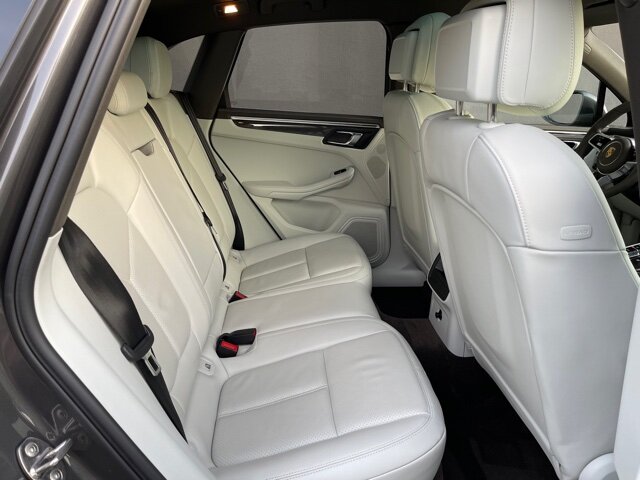 PORSCHE Andere