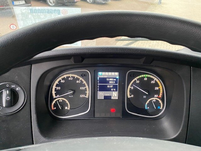 DAIMLER-BENZ Atego